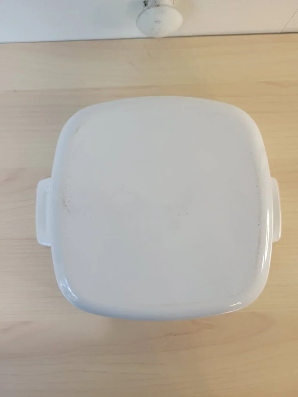 Vintage CORNINGWARE Blue Cornflower 1.5-Quart Casserole Dish w/ Chipped Lid